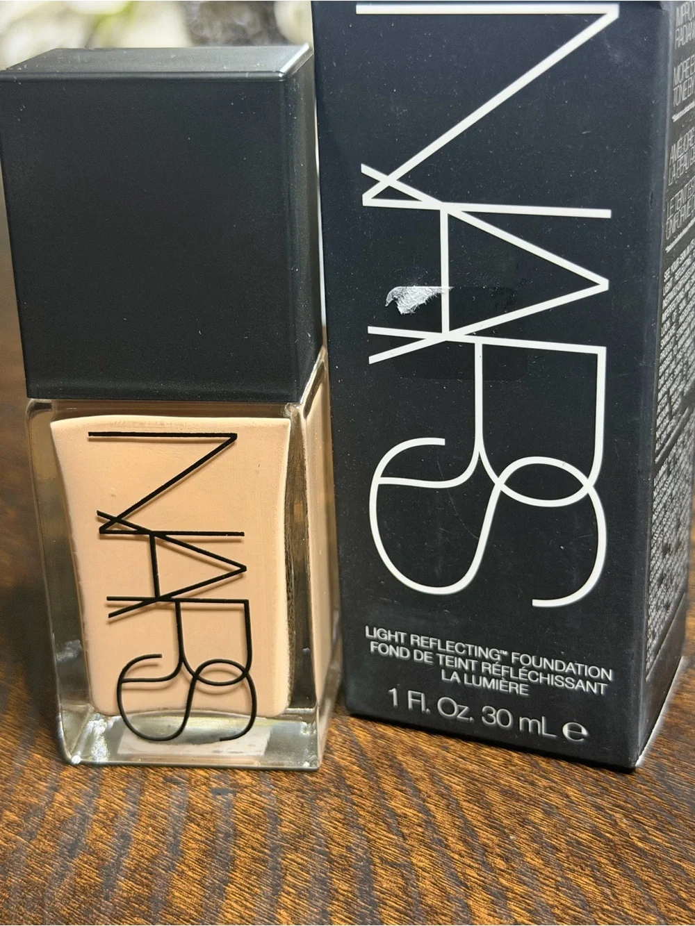 NARS Light Reflecting Foundation Medium 2 Santa Fe - Beige